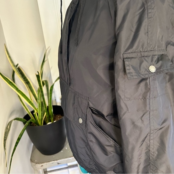 Old navy windbreaker top Vintage Windbreakers anorak black - Picture 7 of 15